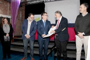 visita-del-intendente-de-chaco-1024x686