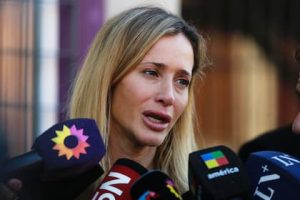 julieta-prandi-al-llegar-al-tribunal-de-2KOFZLRBWZAZXO4TQJ3MVX366M (1)