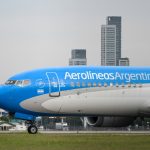 Asambleas de pilotos afectan a casi un centenar de vuelos de Aerolíneas Argentinas