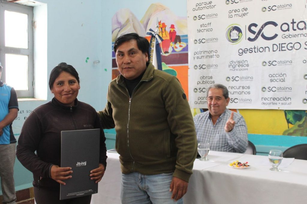 ordenamiento-territorial-y-habitat-entrega-santa-catralina-03