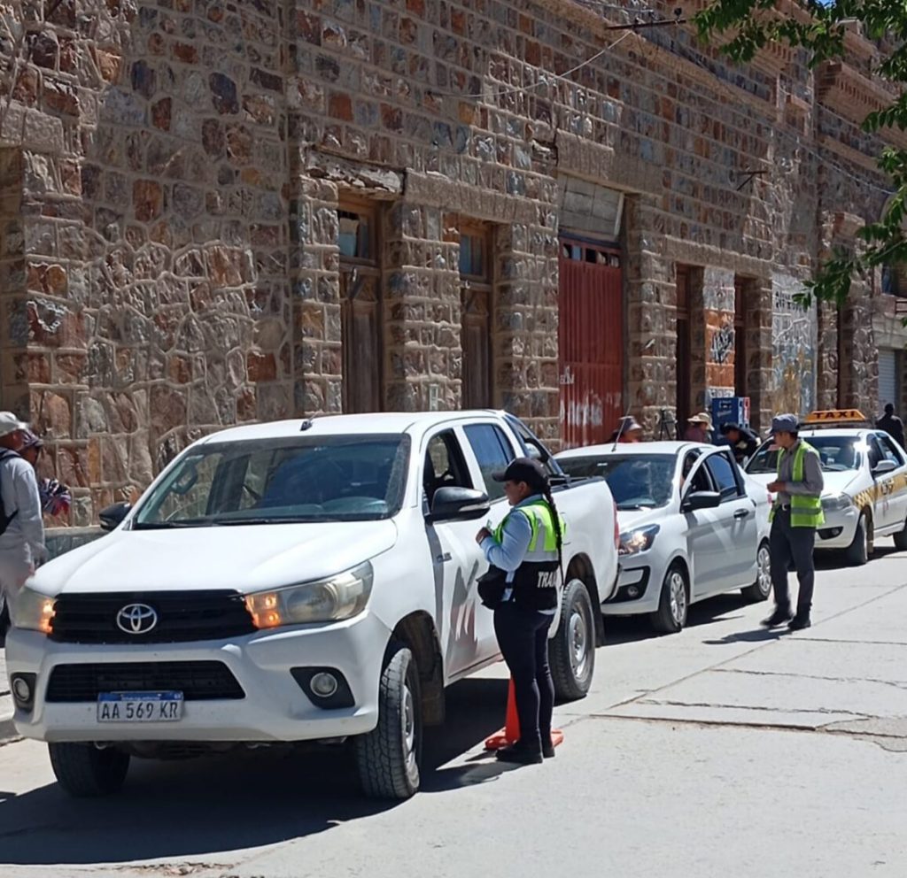 WhatsApp-Image-2025-11-25-at-09.02.33-1156x1536