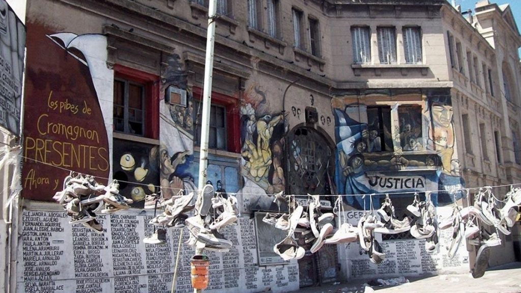 4beffe3e-004a-40bb-bd4b-8b9bdc1ebd65_16-9-discover-aspect-ratio_default_0