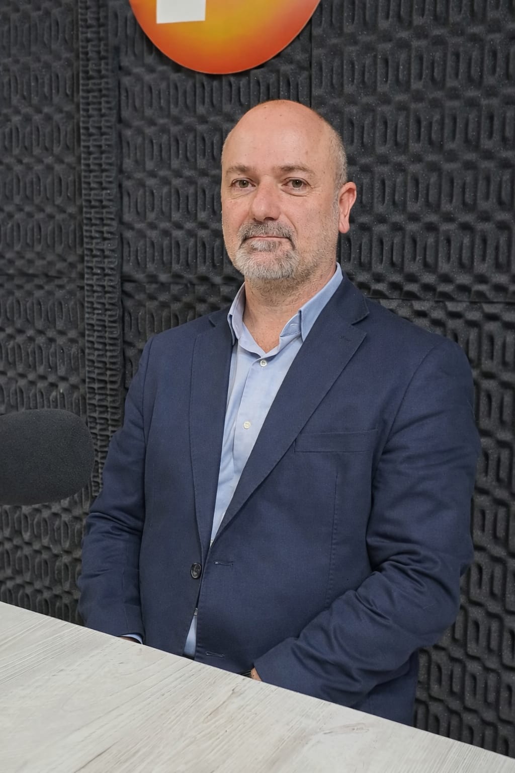 ee4db180-23e8-4c61-ab55-f82b39b6e3ca