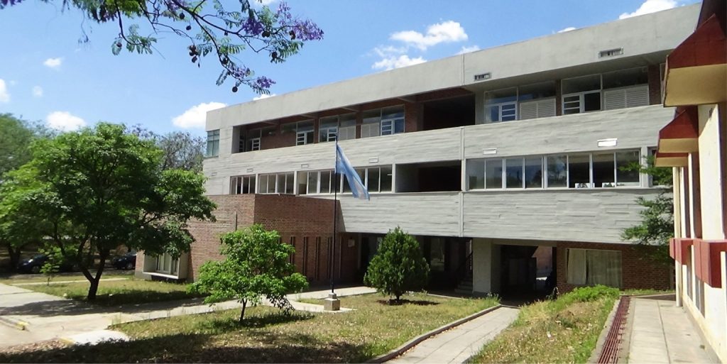 facultad_de_ingenieria_unju_cover