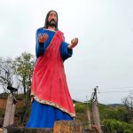 Artistas jujeños restauran el Cristo Redentor de Valle Grande