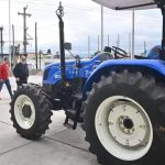 La Municipalidad incorporó cuatro nuevos tractores para fortalecer el mantenimiento urbano